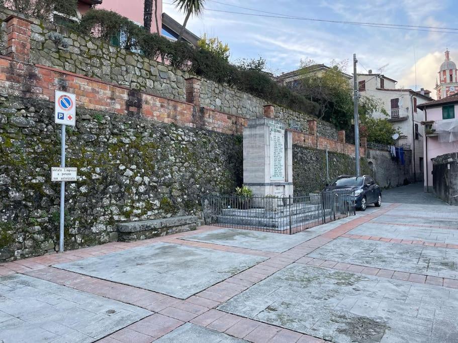 Villa Tra Alpi Apuane E Cinque Terre.. Casetta Renata! Valeriano Lunense Exterior foto